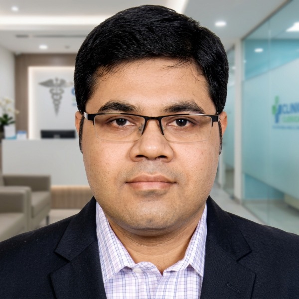 Dr. Navid Anjum