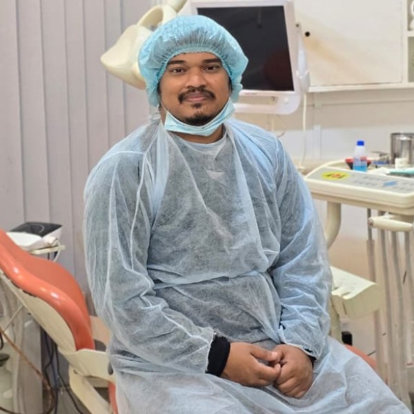 Dr. M.R.M. Miftwaus Salehin